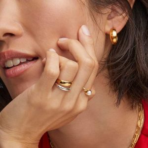 Davie Pearl 18k Gold Vermeil Band Ring in Freshwater Cultured Pearl - view 2