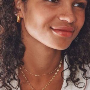 Ellen Wide Huggie Earrings in 18k Gold Vermeil - view 2