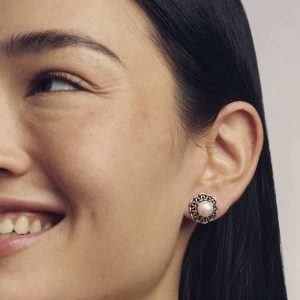 Gabriella Vintage Silver Pearl Stud Earrings - view 2