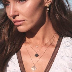 0.17 ct Heirloom Dira 14k Yellow Gold Locket Short Pendant Necklace - view 2