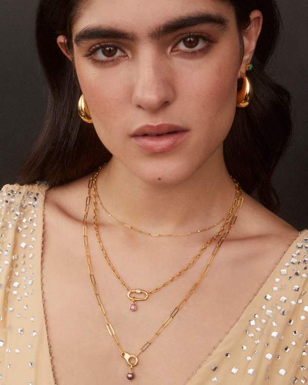 Mabel 18k Gold Vermeil Pearl Accent Charm in Peacock Pearl - alternate view