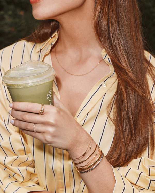 Large Paperclip Chain Bracelet in 18k Gold Vermeil - view 2