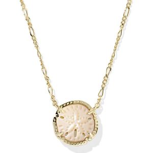 Sand Dollar Gold Short Pendant Necklace