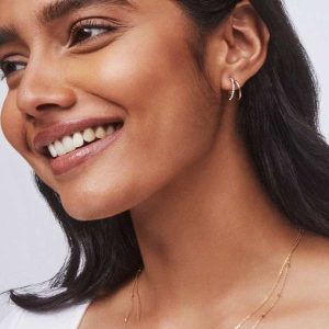 Astrid 14k Yellow Gold Split Hoop Earrings in White Diamond - view 2